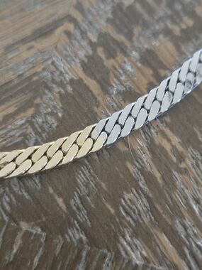 Forever 21 Two Tone Herringbone Necklace Gold Silver Chain NWT